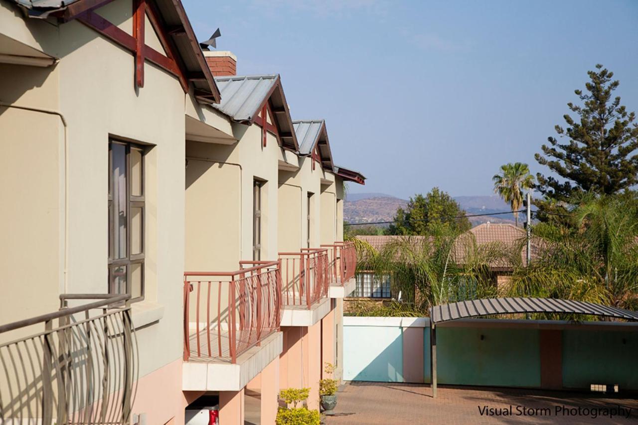 Palm Valley Inn And Day Spa Hartbeespoort Kültér fotó