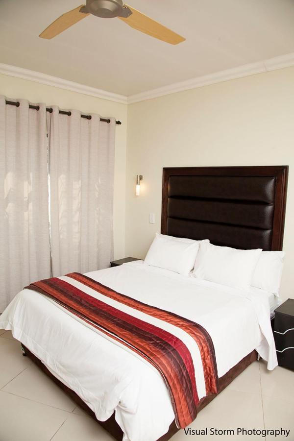 Palm Valley Inn And Day Spa Hartbeespoort Kültér fotó