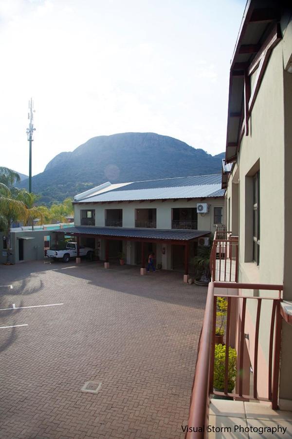 Palm Valley Inn And Day Spa Hartbeespoort Kültér fotó