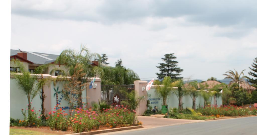 Palm Valley Inn And Day Spa Hartbeespoort Kültér fotó